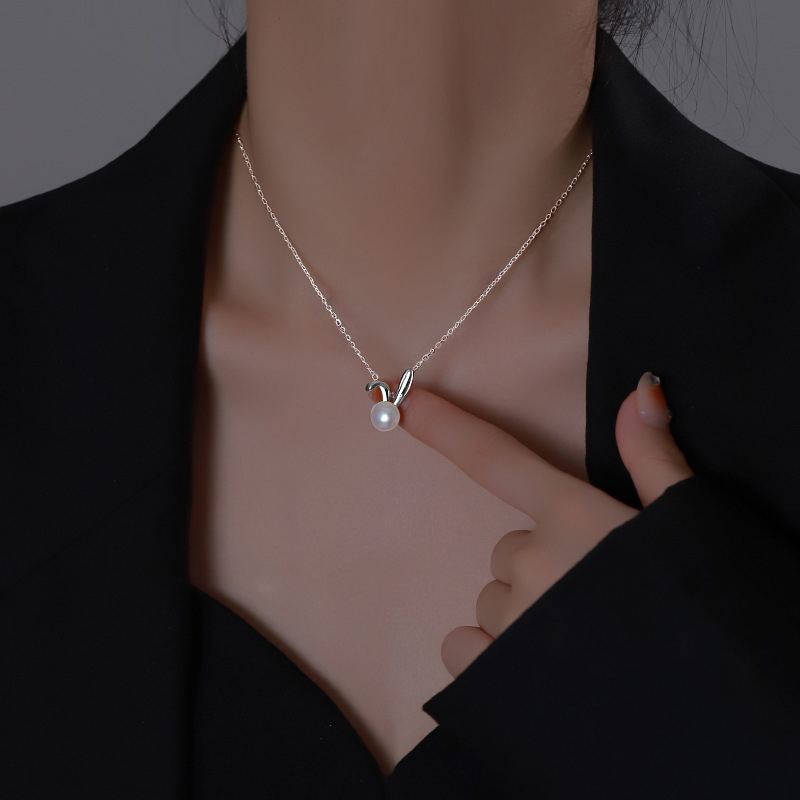 Women Accessories Meaning - Collier pendentif perle lapin mignon, clavicule