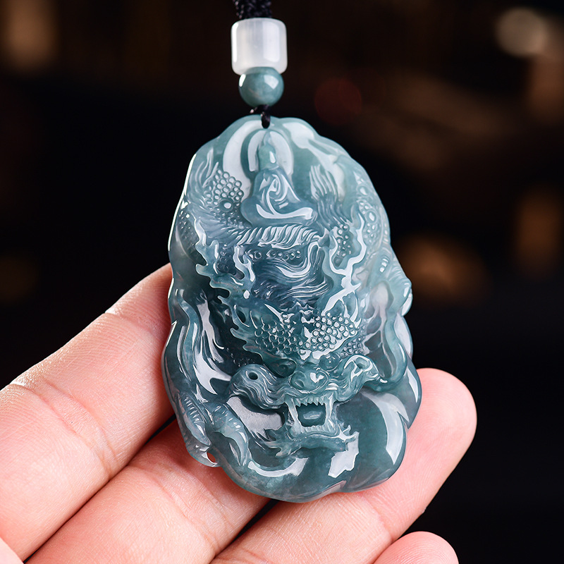 Women'S Accessories And Jewelry - Collier pendentif Dragon en jadéite birmane