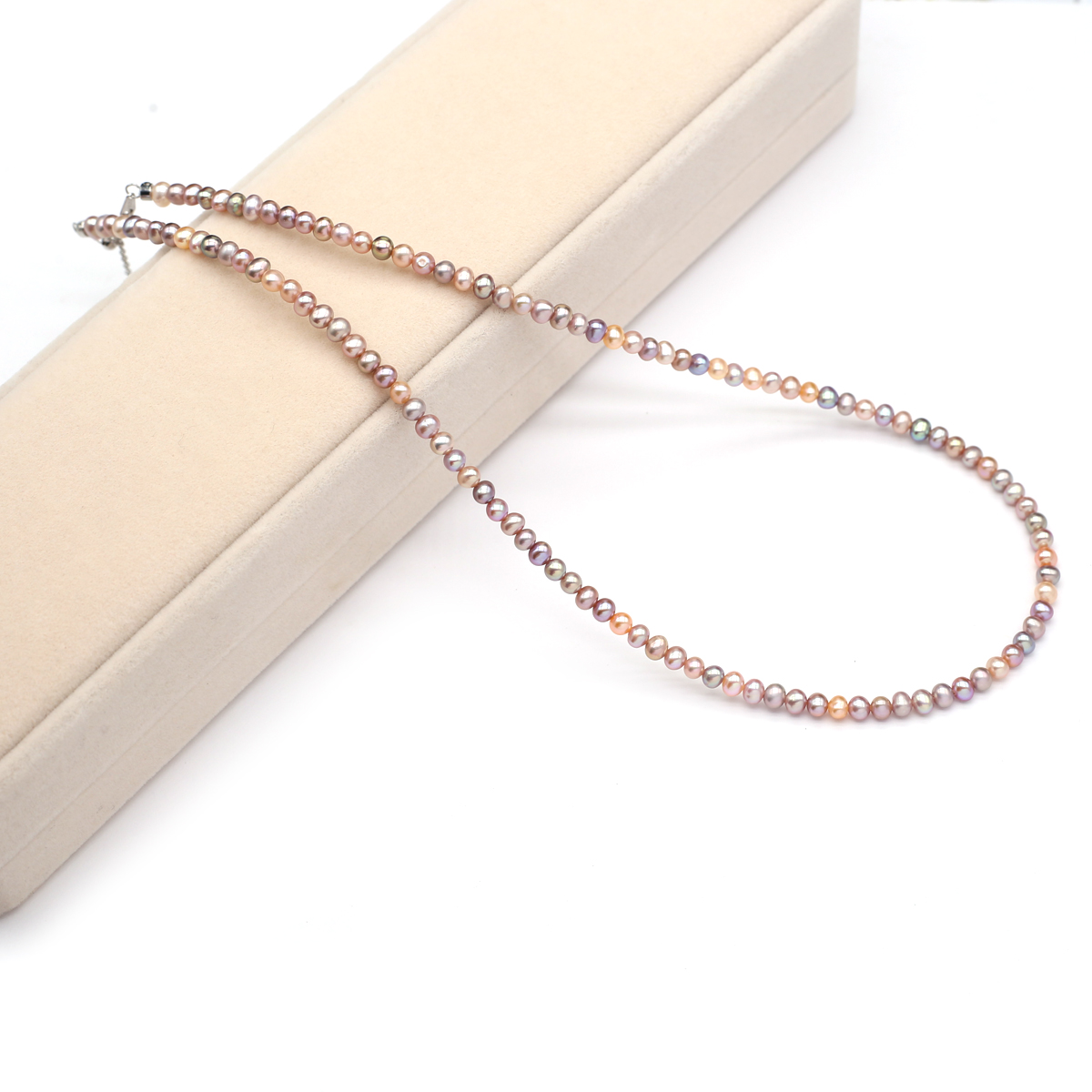 Women'S Accessories And Jewelry - Collier de perles d'eau douce naturelles,