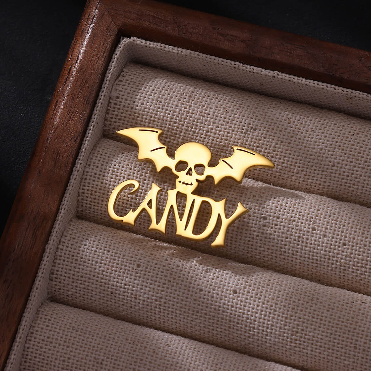 Broche squelette chauve-souris - Women Accessories Name avis et prix