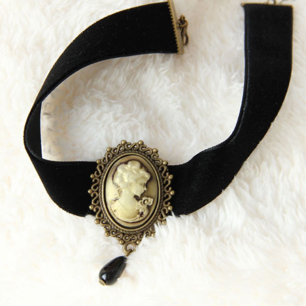 Collier ras du cou noir assort - Women Jewelry Accessories For Black Dress avis et prix