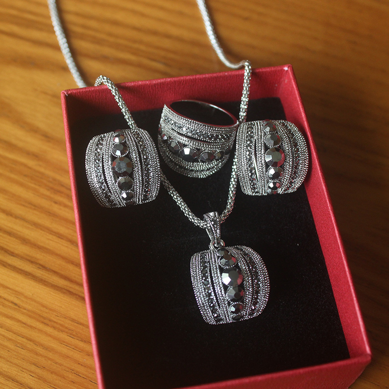 Taille 6-10 Vintage noir Zirco - Women Jewelry Accessories For Black Dress avis et prix